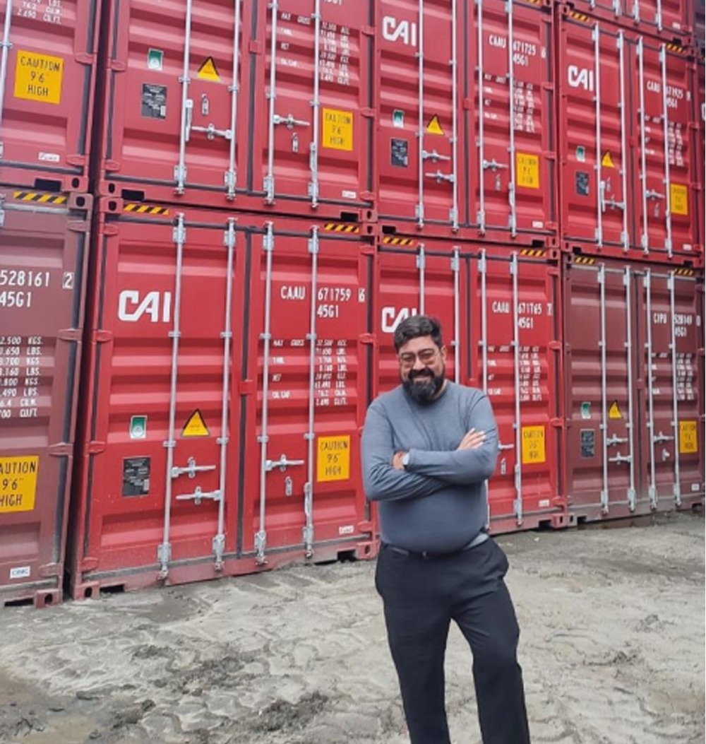 Eduardo Bunster - Especialista em Containers Maritimos no Porto de Santos
